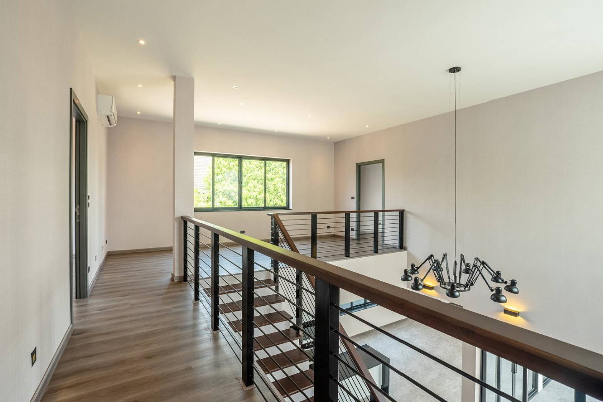 รูป ขาย 🏡✨ บ้าน Pool Villa 2 ชั้น สร้างใหม่ ระดับ Premium ใกล้โรงเรียนนานาชาติ #C7MG100936 - รูปที่ 10/18