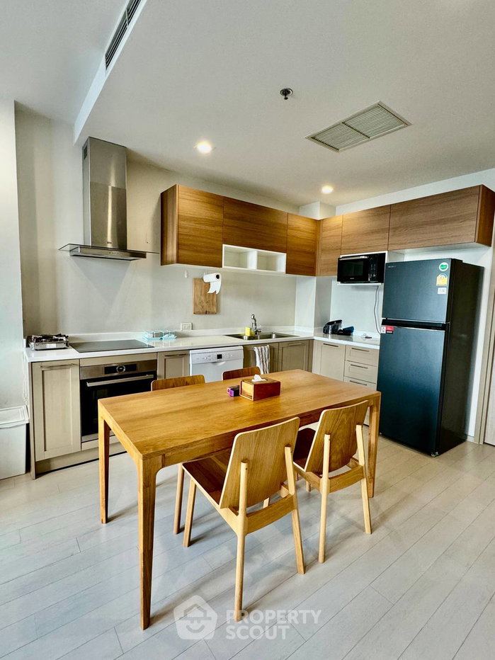 รูป คอนโด 2 ห้องนอน Noble Ploenchit ชั้น 23 ห่าง BTS เพลินจิต 100 ม. (ID 1365201) - รูปที่ 6/16