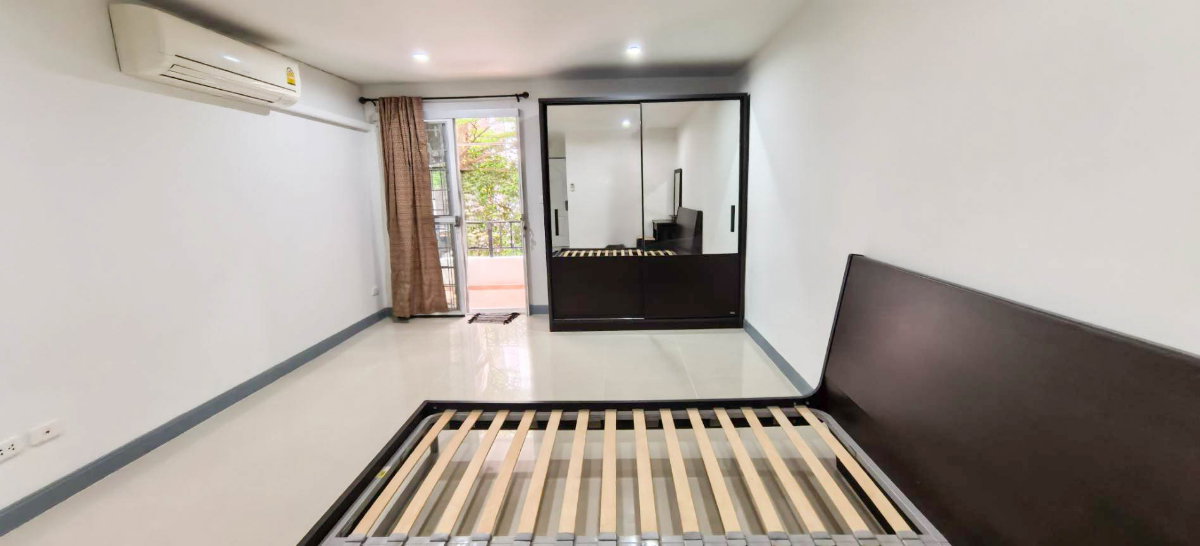 รูป คอนโด Regent Home 2 พหลโยธิน 67/1 - รูปที่ 3/8