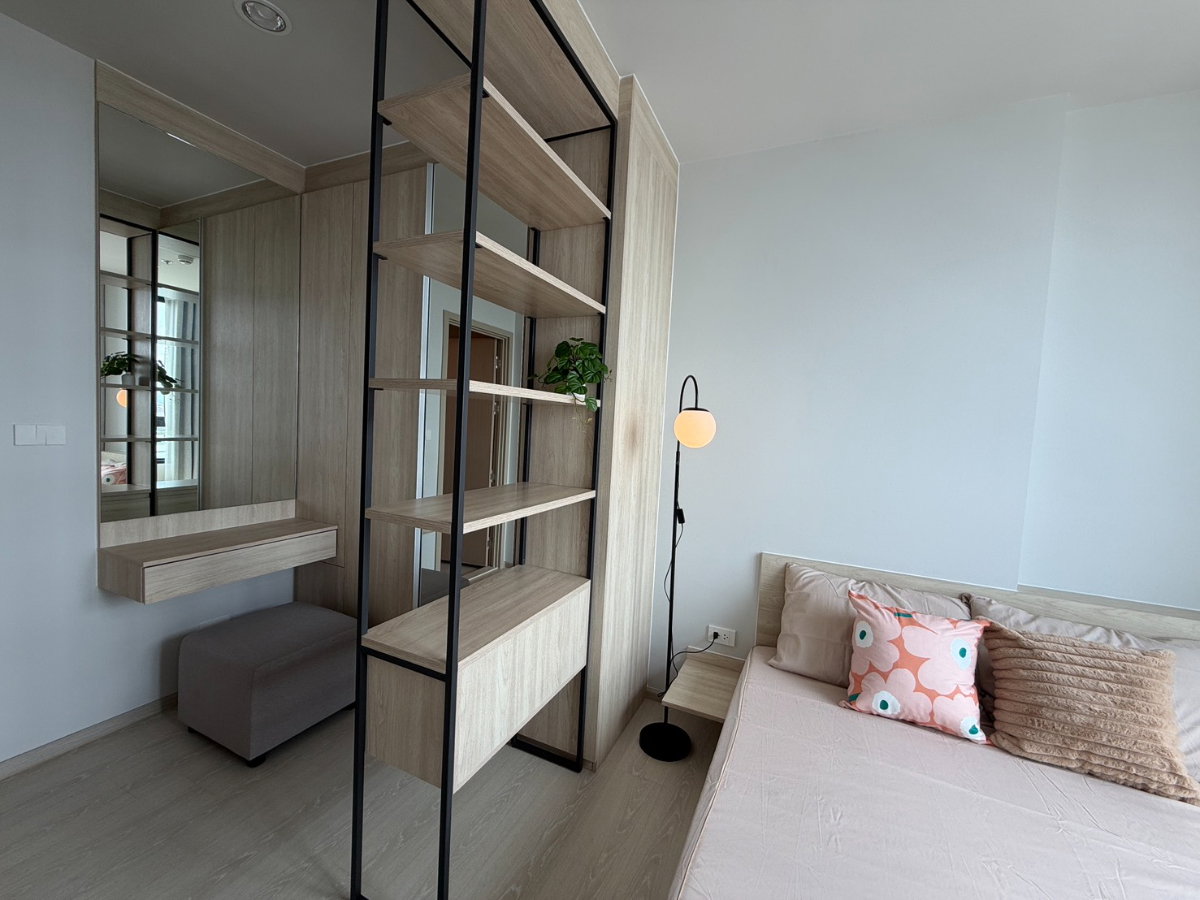 รูป 🏡 ให้เช่า Noble New Mega Plus Bangna ห้องใหม่ แต่งสวย พร้อมเข้าอยู่! ✨ห้องใหม่เอี่ยม ตกแต่งครบ พร้อมเครื่องใช้ไฟฟ้าและเฟอร์นิเจอร์ - รูปที่ 3/9