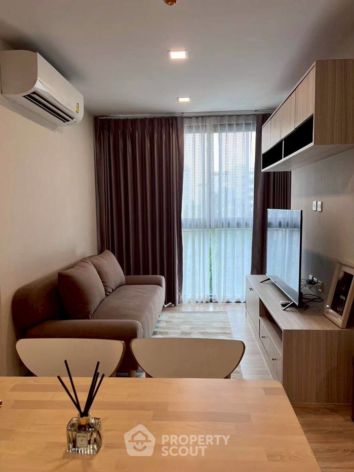 รูป คอนโด 2 ห้องนอน ที่ Taka Haus Ekamai 12 ขนาด 60 ตร.ม. ใกล้ BTS เอกมัย (ID 3085563) - รูปที่ 1/16