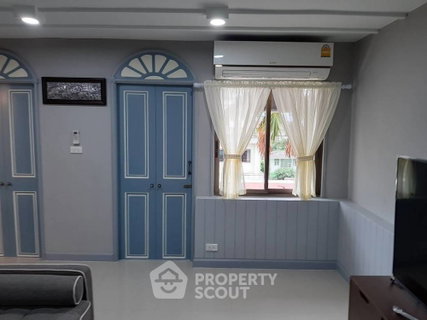 รูปภาพ คอนโด 2 ห้องนอน 70 ตร.ม. Thewet Mansion บางลำพู ใกล้ BTS (ID 303081)