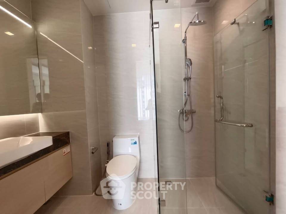 picture 1-BR Condo Noble State 39, 29th-Floor, 400m to BTS Phrom Phong (ID 3086385) - 11/15