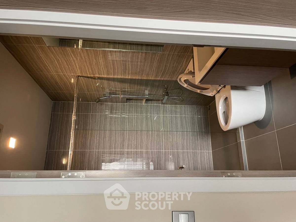 picture High-Floor 2-BR 50 Sqm, M Jatujak, 400m to BTS Saphan Khwai (ID 1028575) - 9/9