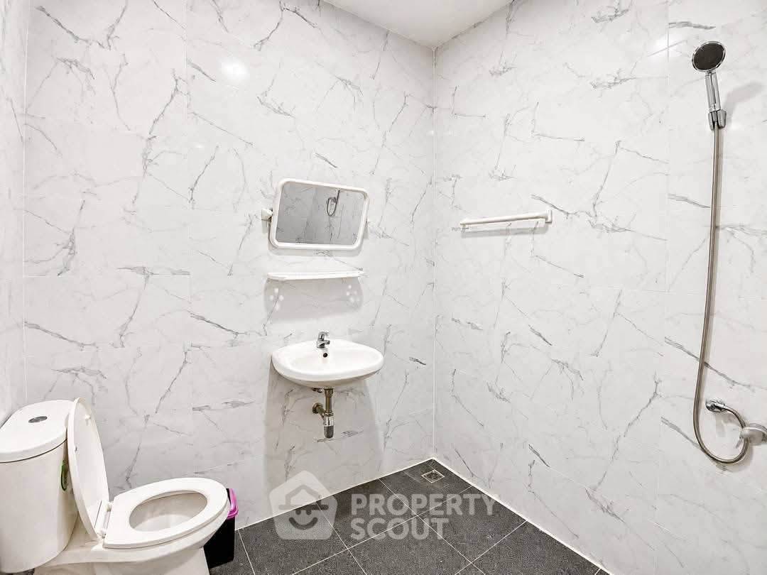 รูป บ้านเช่า 4 ห้องนอน อีสต์พัทยา หนองปรือ เลี้ยงสัตว์ได้ (ID 3086639) - รูปที่ 12/12