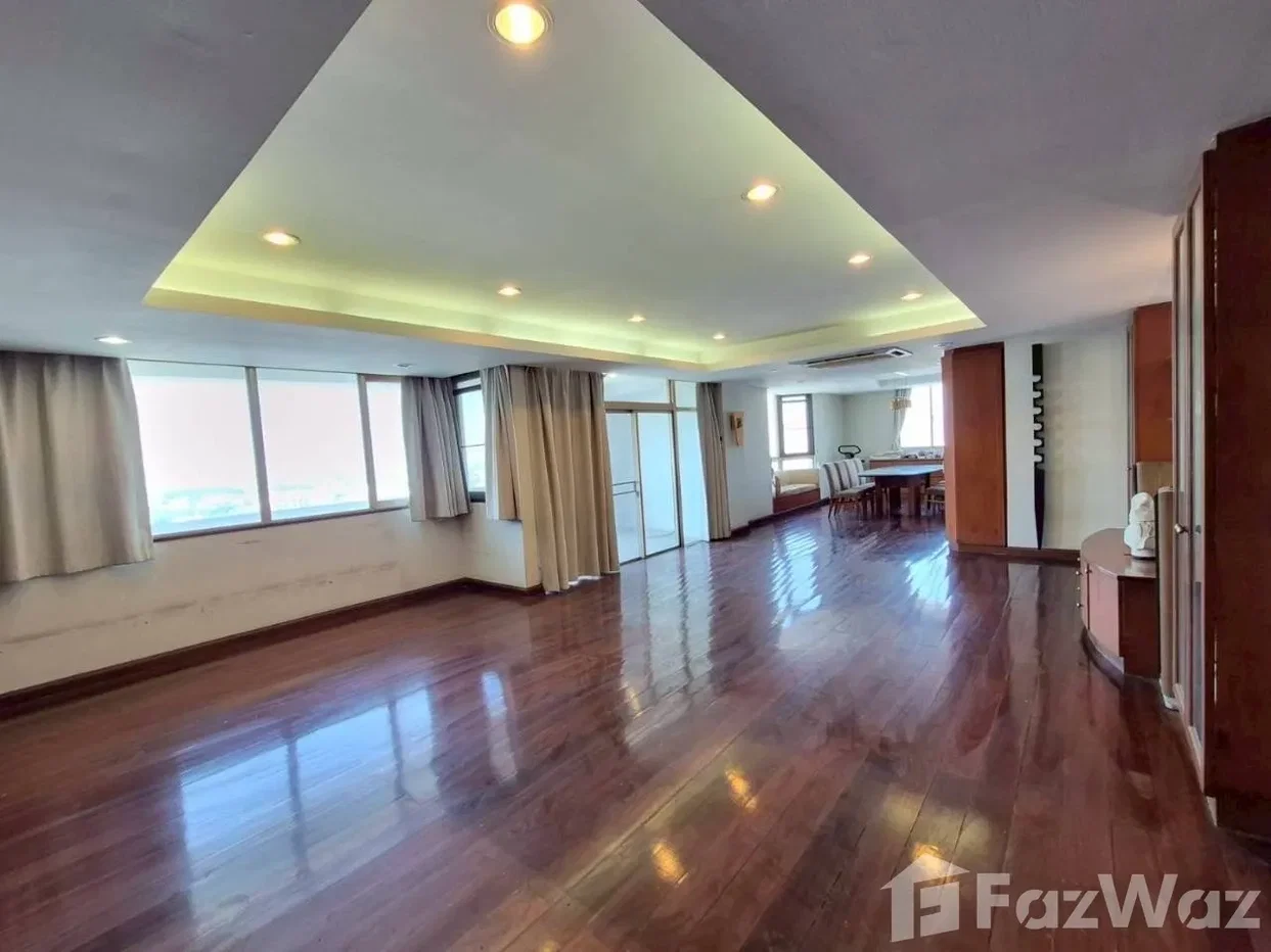 รูป คอนโดให้เช่า 5 ห้องนอน ในโครงการ รอยัล คาสเทิล พัฒนาการ 6582706 - รูปที่ 4/16