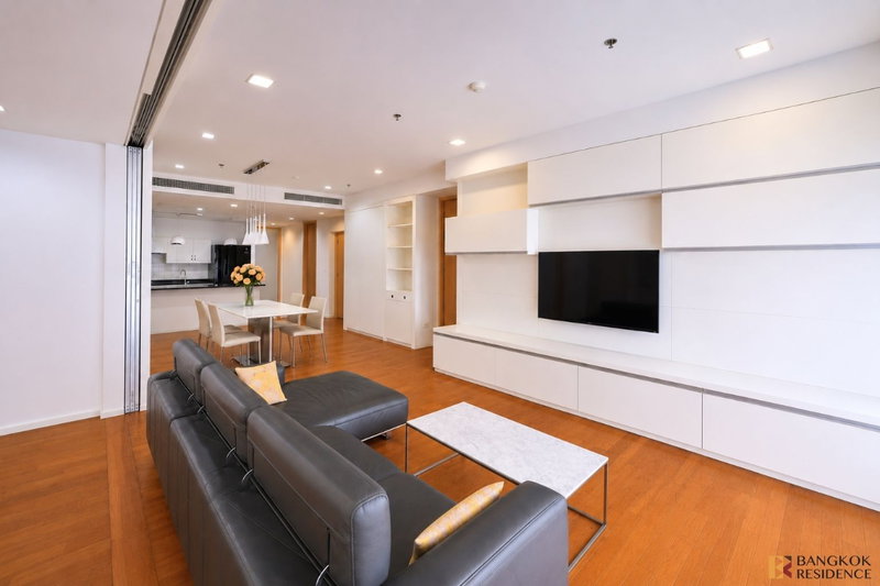 Condos for sale : The Lakes 💎 Spacious residence with complete functionality and city views in the heart of Asoke 🌳 near BTS Asoke