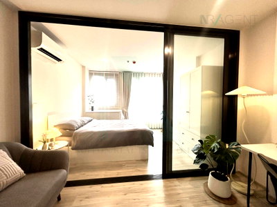 Condos for rent : 🚩 For Rent Condo XT HUAIKWANG Building A, Floor 8,1 bed room, Room size 28 sqm