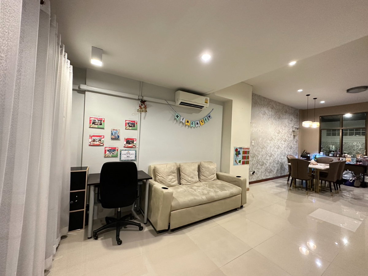รูป 💢 พิเศษบ้านเช่าพร้อมที่ชาตร์รถ EV+มิเตอร์ TOU ทาวน์โฮม 4 ห้องนอน 3 ห้องน้ำ (มบ.เปี่ยมสุข) ซอย รัตนาธิเบศร์ 17 - รูปที่ 22/31