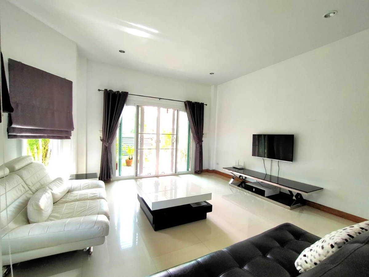 รูป ให้เช่า 🏡 บ้านเดี่ยว 2 ชั้น 3 ห้องนอน ในโครงการ พร้อมเฟอร์นิเจอร์ครบ ทำเลหางดง เชียงใหม่  #AHD-H0300 - รูปที่ 4/39