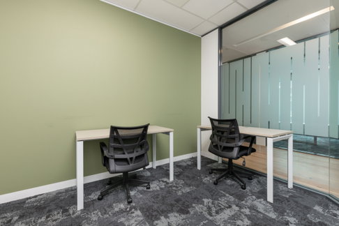 All-inclusive access to professional office space for 2 employees in Regus Saraburi