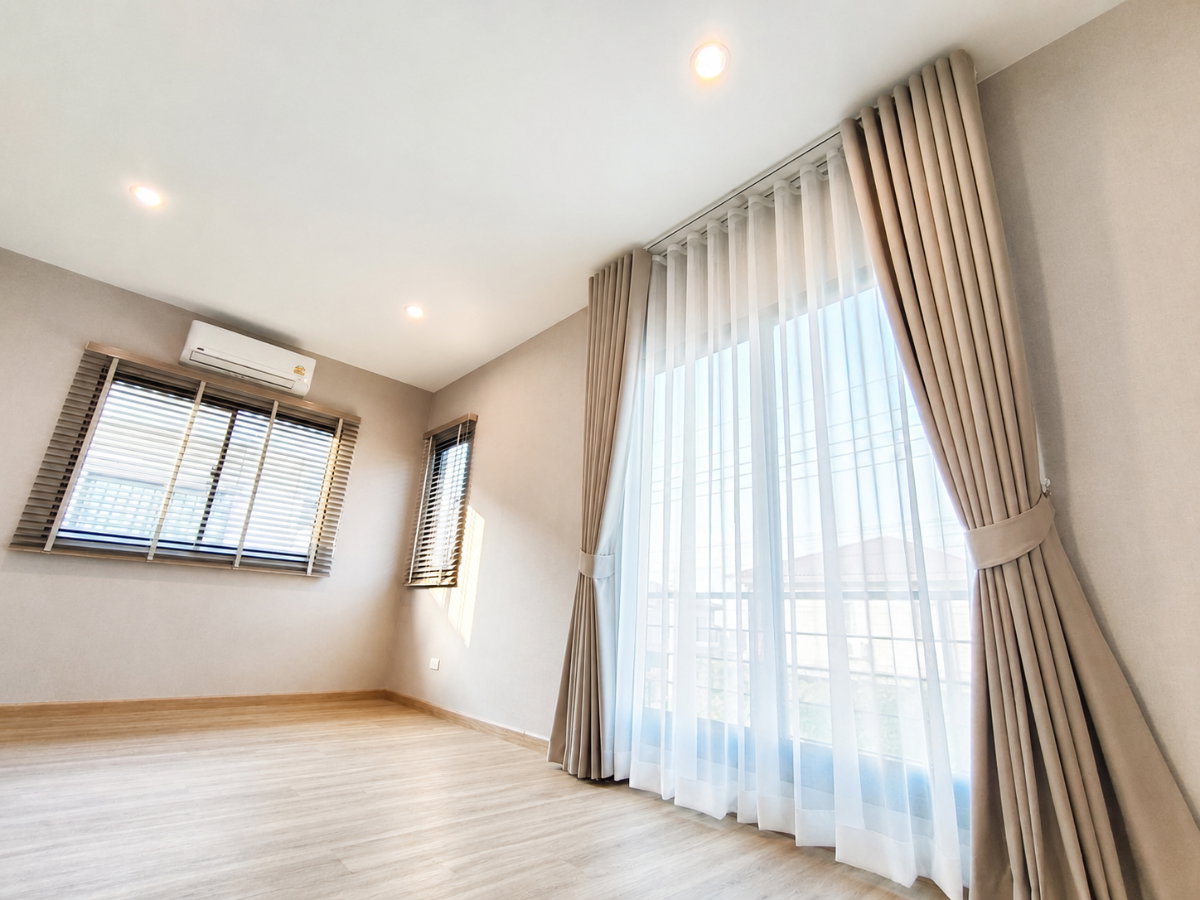 รูป 🔥 บ้านเดี่ยว 2 ชั้น ฟังก์ชัน 4 ห้องนอน เพียง 4.89 ล้านบาท! 🔥 - รูปที่ 11/25