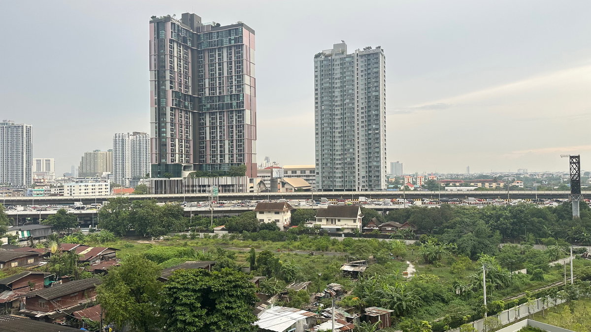 picture Regent Home Wutthakat | Unit A28 12,500THB - 10/23