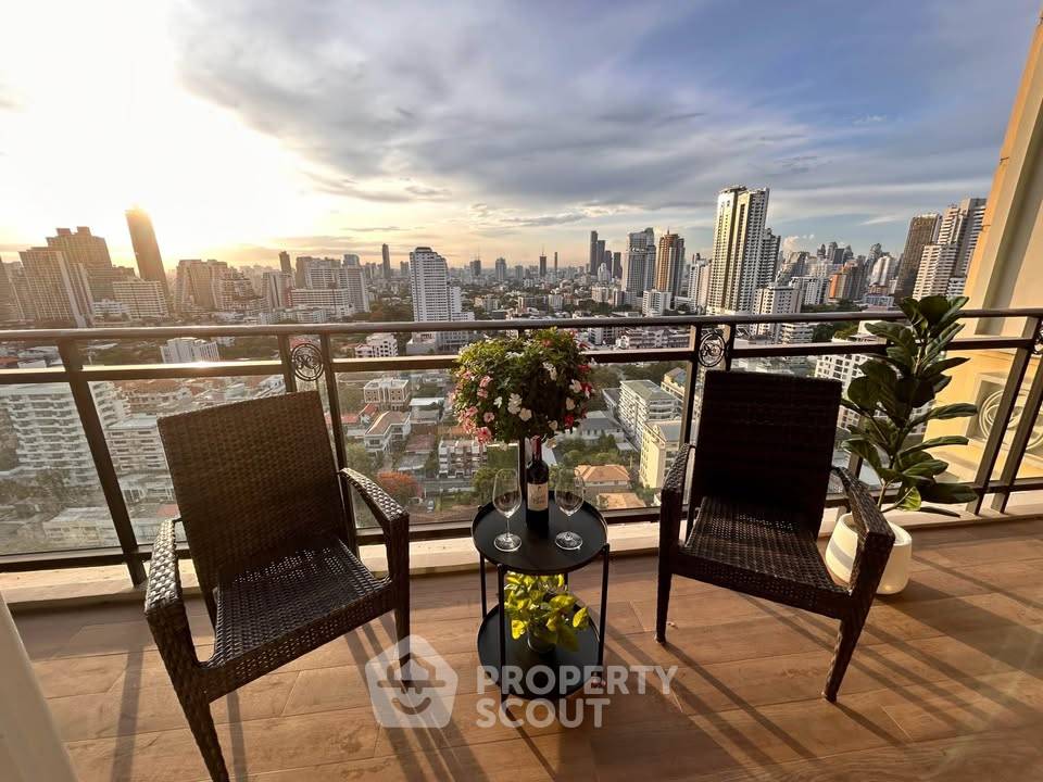 รูป 2 ห้องนอน 112 ตร.ม. ชั้น 22 ที่ Royce Private Residences ใกล้ MRT สุขุมวิท (ID 2075428) - รูปที่ 10/10