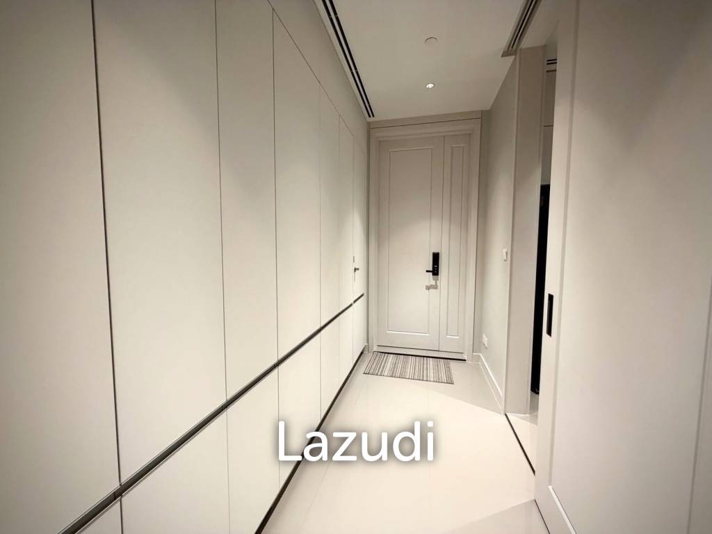 รูป 218 sqm Luxury 3 Bed Condo on 32nd Floor One89 Wireless Lumpini Bangkok - รูปที่ 4/14