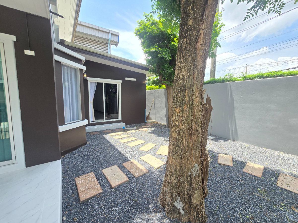 รูป บ้านเดี่ยว ทำเลดี มุมใน กว้างขวาง แต่งใหม่ สวย หมู่บ้าน พฤกษ์ลดา1 ถนนไสวประชาราษฎร์ ลำลูกกา คลอง4 ลาดสวาย ปทุมธานี ต้นโครงการ - รูปที่ 7/42