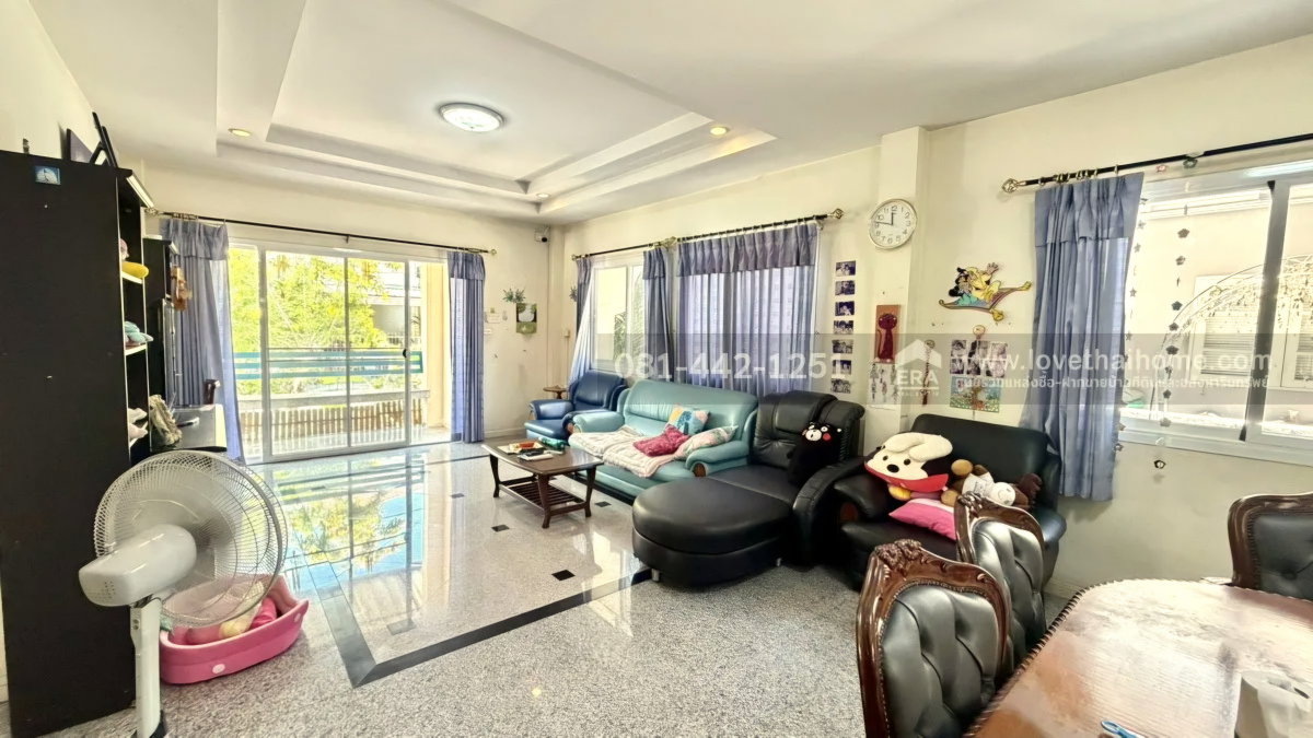 รูป ขายบ้านเดี่ยว 2 ชั้น ซอยเฉลิมพระเกียรติ ร.9 ซอย89 หมู่บ้านลลิล กรีนวิลล์ พื้นที่ 60 ตรว. ราคาถูกมาก ขายเพียง 5.5 ล้าน ขายถูกกว่าทุกหลังในโครงการ - รูปที่ 4/12