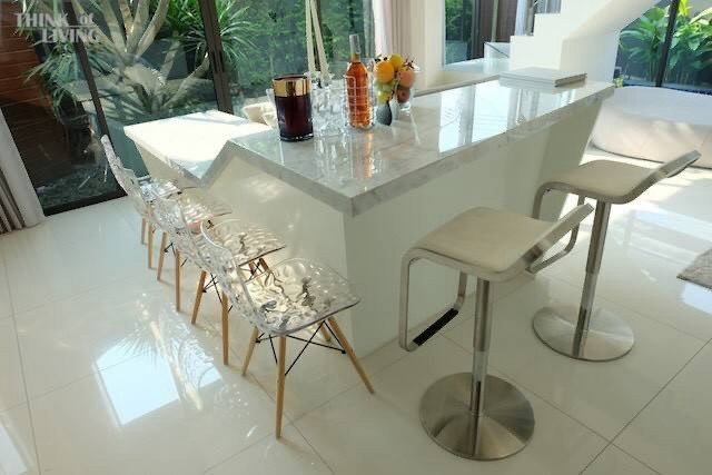 รูป 🌳🏡□■ The Park Lane Ekamai 22 3 BR 5 BH 450 sqm. Corner plot with private swimming pool and private side yard for Rental Townhome for Rental■□🏡🌳 - รูปที่ 9/20
