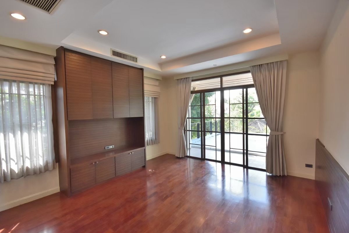 รูป ให้เช่า 3 นอน 109.9 ตร.ว พร้อมเข้าอยู่ -- โทรด่วน 094-641-5974 - รูปที่ 14/25