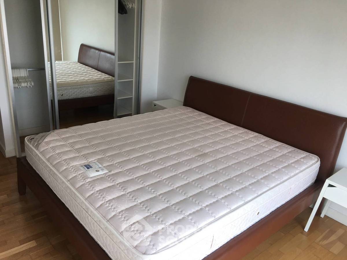 รูป คอนโด 1 ห้องนอน 19 ชั้น 60 ตร.ม. อูร์บานา สาทร ใกล้ BTS ศาลาแดง (ID 1995714) - รูปที่ 5/15