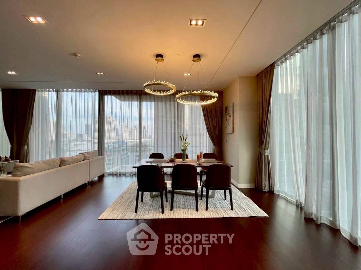 picture 2-BR 131 Sqm Condo At Marque Sukhumvit, 100m To BTS Phrom Phong (ID 3084902) - 2/10