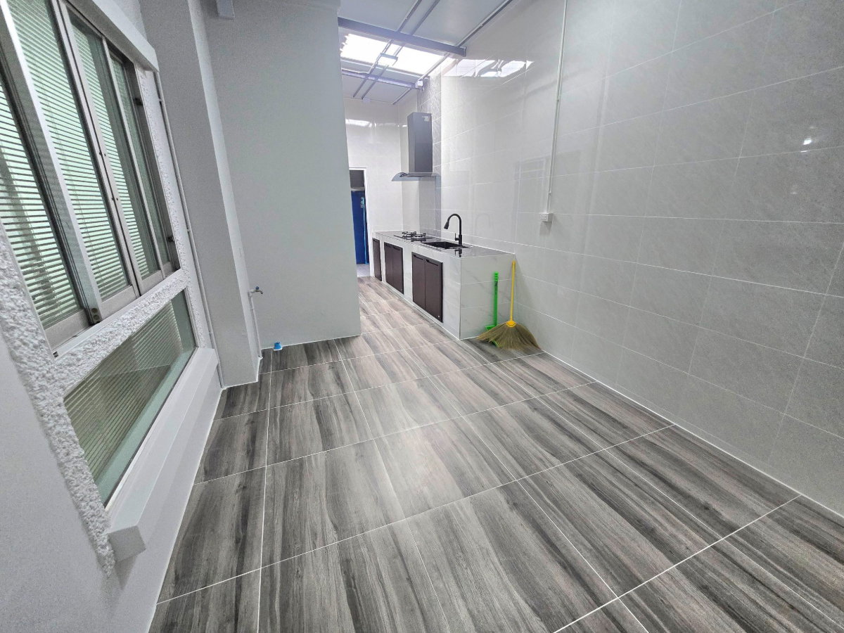 รูป บ้านเดี่ยวหลังใหญ่ หลังมุมใน กว้าง แต่งใหม่ หมู่บ้าน พฤกษ์ลดา1 รังสิตคลอง4 ถนนไสวประชาราษฎร์ ลำลูกกา คลอง4 ลาดสวาย ปทุมธานี - รูปที่ 24/42