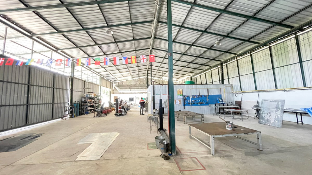 รูป ด่วน ขายถูก!!!โรงงาน พร้อมสำนักงาน หอพักคนงาน บ้านบึง ชลบุรี เพียง 15,000,000 บาท รวมโอน - รูปที่ 7/20