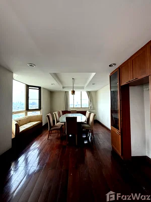 Condos for sale : 5 bedroom for Sale at Royal Castle Pattanakarn 6582706