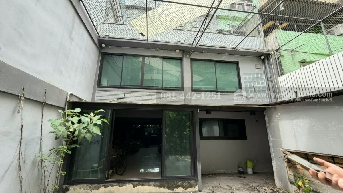 รูป ขายตึกแถว 4.5 ชั้น 2คูหา ติดถนนเจริญรัถ พื้นที่ 51 ตรว. ขายเพียง 36 ล้านเท่านั้น ทำเลธุรกิจ แหล่งค้าขาย ใจกลางคลองสาม-วงเวียนใหญ่ - รูปที่ 7/15