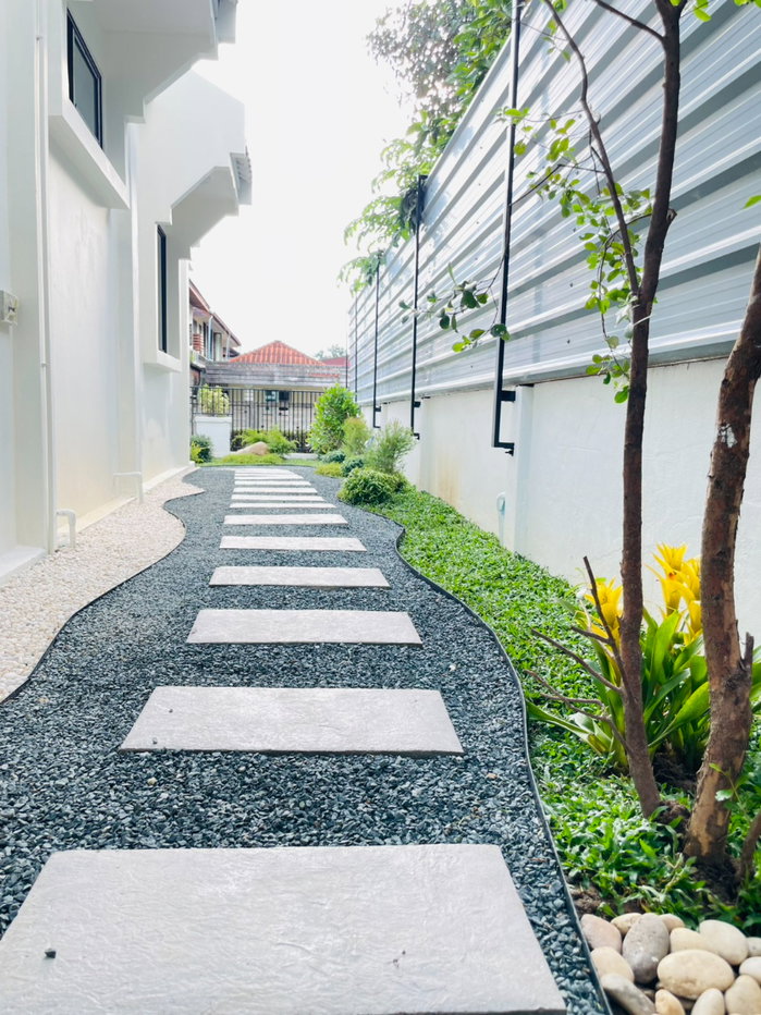 รูป  ให้เช่า 🏡 บ้านเดี่ยวชั้นเดียว 3 ห้องนอน พร้อมเฟอร์นิเจอร์ครบ ทำเลรวมโชค เชียงใหม่  #A4-H0595 - รูปที่ 11/37