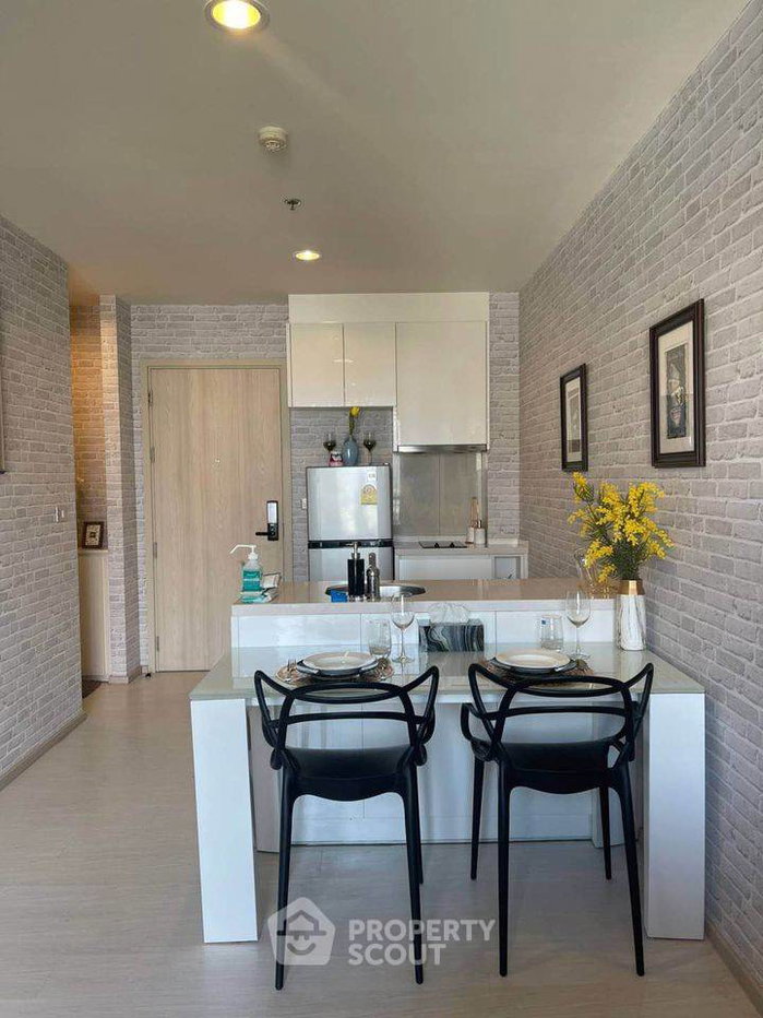 รูป คอนโด 1 ห้องนอน 15th-Floor 45 ตร.ม. Rhythm Sukhumvit 42 ใกล้ BTS เอกมัย 200 ม. (ID 574712) - รูปที่ 8/9