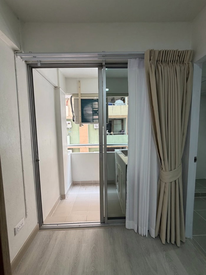 รูป R292 🏡 คอนโดใกล้ MRT ในงบไม่ถึง 2 ล้าน! รัชดาซิตี้ คอนโด เดินทางง่าย เพียง 500 ม. 💰เพียง 1.69 ล้าน - รูปที่ 6/9