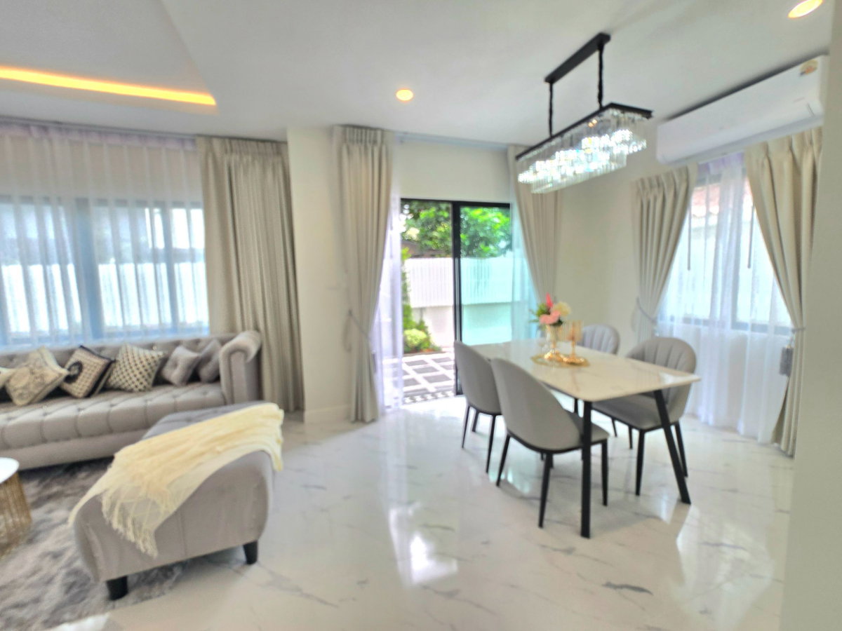 รูป บ้านฟ้าปิยรมย์ เฟส 11 เนสโต้ ซอย4 ลำลูกกาคลอง 6 บ้านแฝด 2 ชั้น ตกแต่งใหม่ทั้งหลัง แต่งสวนสวย พร้อมอยู่ เดินทางสะดวก - รูปที่ 20/40