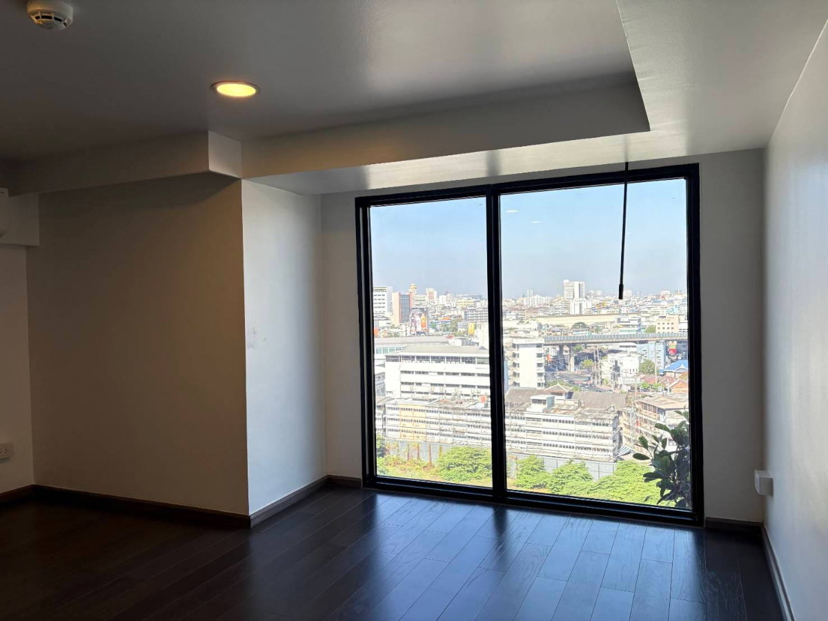 picture Park Origin Chula Samyan【𝐒𝐄𝐋𝐋】🔥Beautiful built-in design, full functionality, maximizing every square meter!🔥 Contact Line ID: @hacondo - 7/10