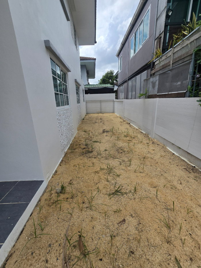 รูป บ้านเดี่ยว ตกแต่งรีโนเวทใหม่ ทำเลดี หมู่บ้านสิรารมย์ ลำลูกกา คลอง 4 ถนนลาดสวาย ถนนไสวประชาราษฎร์ ปทุมธานี - รูปที่ 10/29