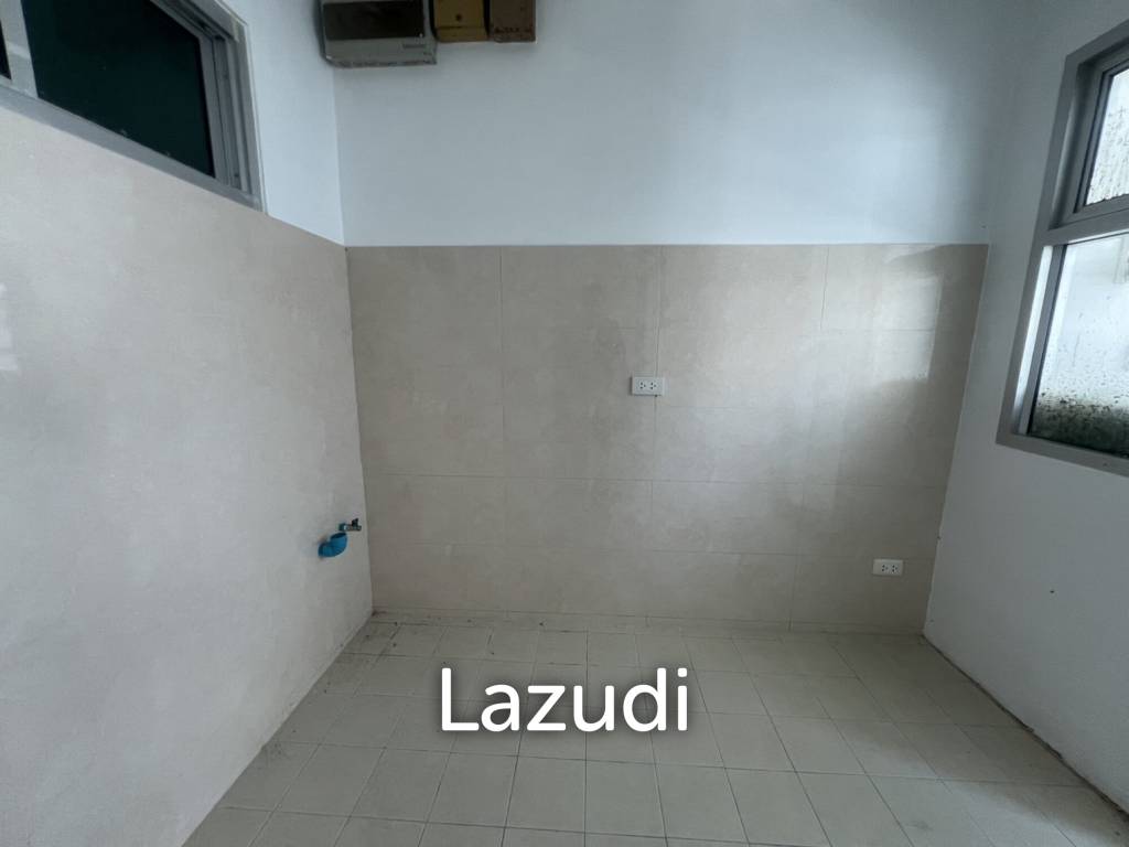 รูป 49 sqm condo on 7th floor in Phra Khanong Bangkok - รูปที่ 6/7