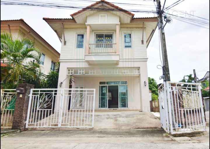ขายบ้านเดี่ยว : ขายบ้านแฝด โครงการ บ้านปริญญดา เทพารักษ์ 2 ชั้น 3 ห้องนอน 3 ห้องน้ำ
