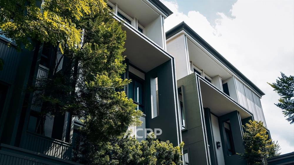 รูป ขายราคาพิเศษ บ้านเดี่ยวใจกลางเอกมัย (สุขุมวิท63)4ห้องนอน 429 ตร.ม. (รหัสทรัพย์ 00160012) - รูปที่ 1/7