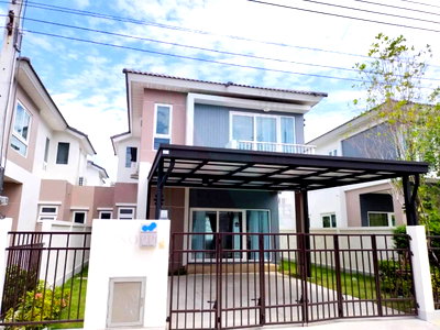 Houses for sale Bang Kruai Nonthaburi : For Sell Twin house SUPALAI MODA PINKLAO-PHUTTHAMONTHON SAI 3 2-story 3 bedroom 2 bathroom