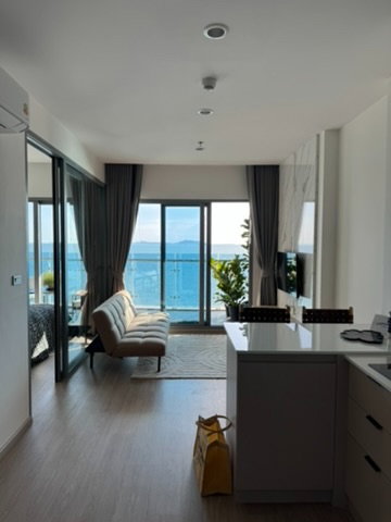 รูป คอนโดริมทะเลให้เช่า 'The Symphony Condo บางแสน' - รูปที่ 3/18