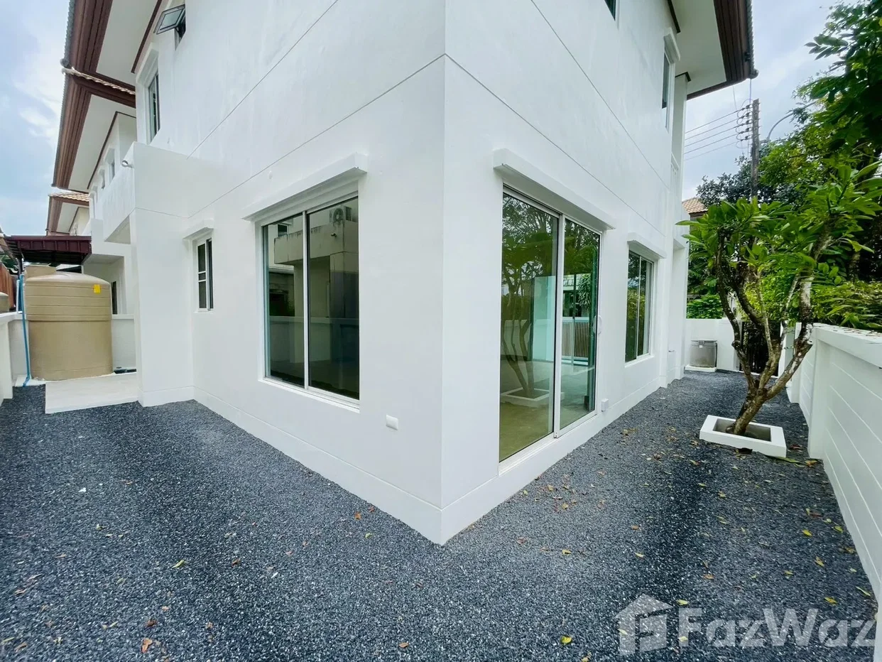 picture Twin house (corner unit) in a detached house style. 5714885 - 24/43