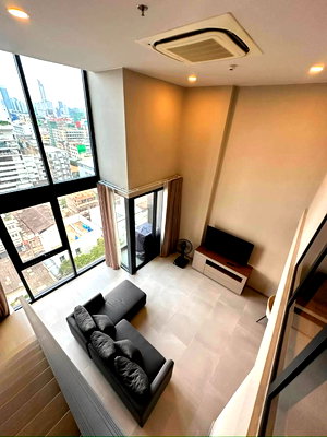 Condos for rent : Cooper Siam Condo For Rent  Duplex Unit close to Siam-Chulalongkorn
