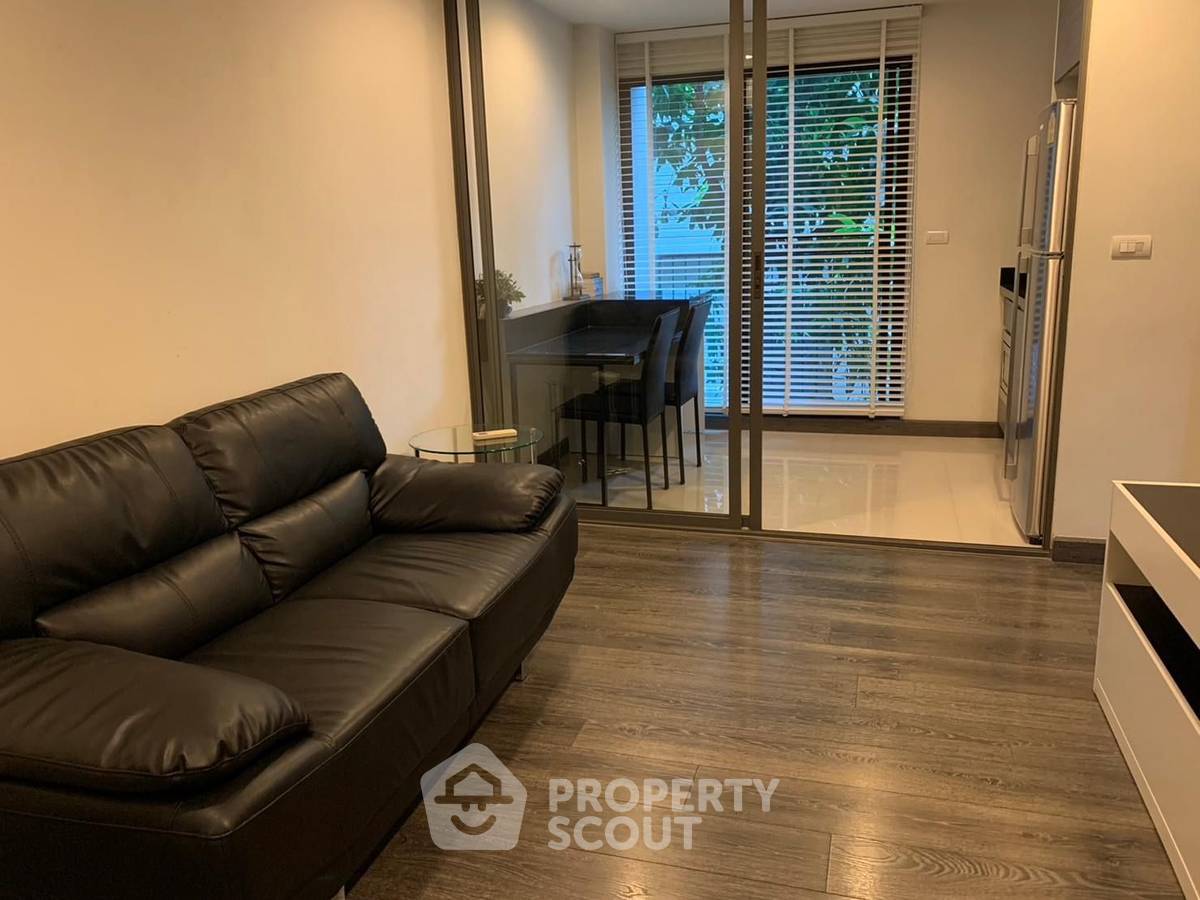 รูป คอนโด 1 ห้องนอน 40 ตร.ม. เรนเด สุขุมวิท 23 ใกล้ MRT สุขุมวิท 300 ม. (ID 1559494) - รูปที่ 1/8