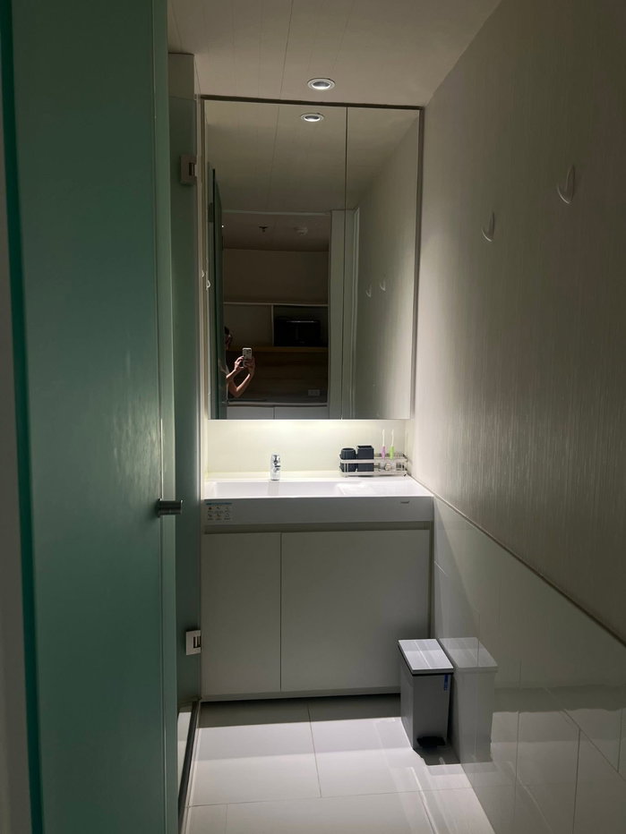 picture 🔥 For Sale: Triple Y Residence Samyan | 🚆 Direct Access to MRT Sam Yan - 7/10