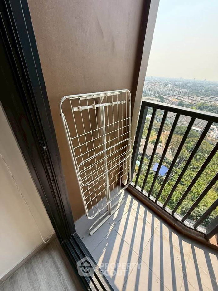 picture 19th-Floor 2-BR 52 Sqm Condo At The Base Phetkasem, 100m to MRT (ID 3088765) - 13/13