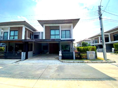 Houses for sale Bang Kruai Nonthaburi : For Sell Twin house BAAN LUMPINI TOWN VILLE RATCHAPHRUEK-PINKLAO 2-story 4 bedroom 3 bathroom