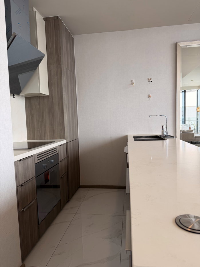 picture Luxury large room, only 200 meters from BTS Asoke/MRT Sukhumvit - 7/12