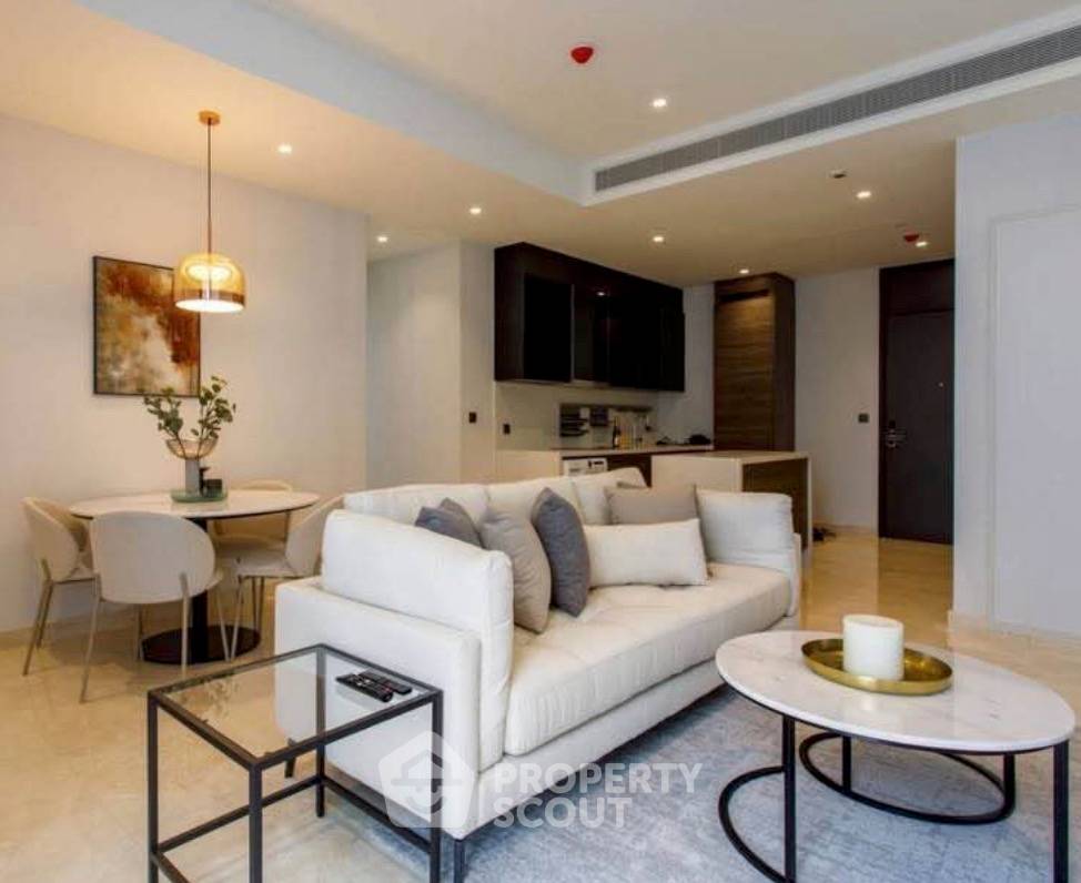 picture 2-BR Condo For Rent At Muniq Langsuan, Near BTS Ratchadamri (ID 3088341) - 1/6