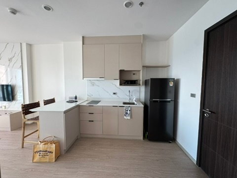รูป คอนโดริมทะเลให้เช่า 'The Symphony Condo บางแสน' - รูปที่ 8/18