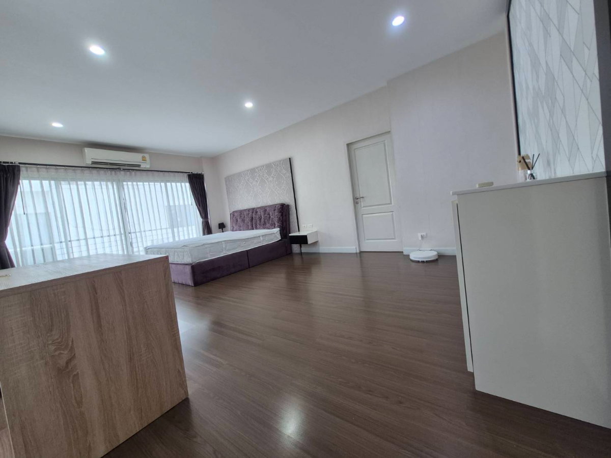 รูป บ้านลุมพินี สวนหลวง ร.9 Luxury Home - รูปที่ 25/35